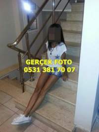 Karatay'da Eşsiz Güzelliğiyle Tesettürlü Escort Bayan: Merve